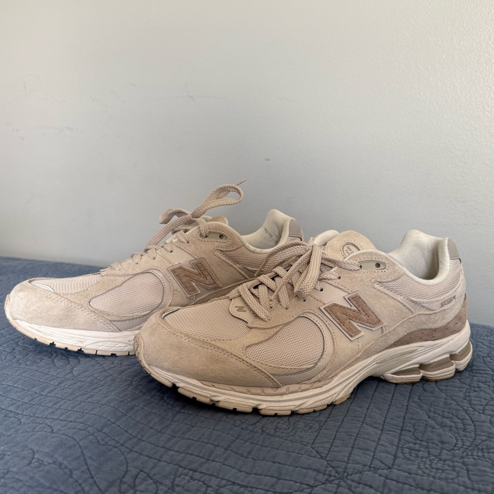 New Balance 2002R Shoes